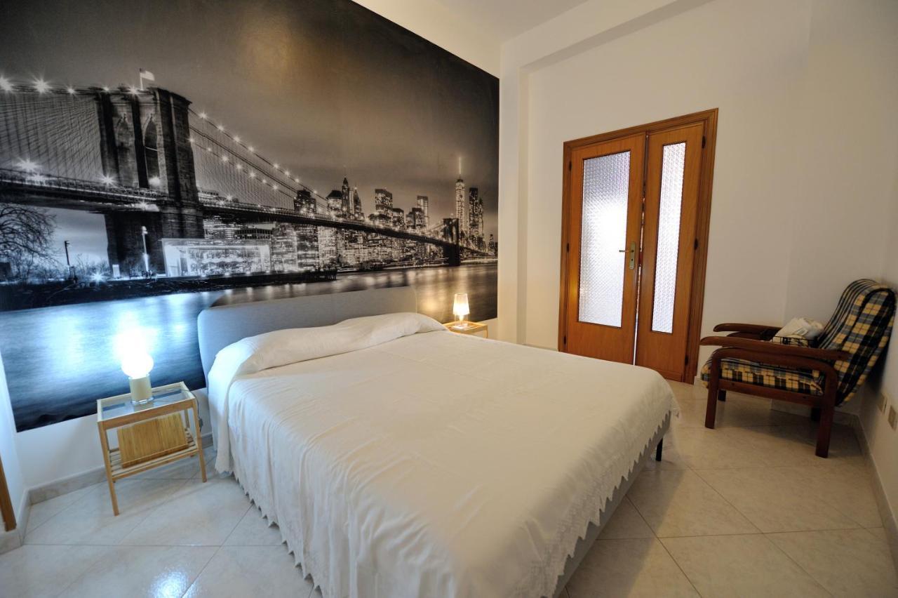 The Place Apartment Terrasini Bagian luar foto